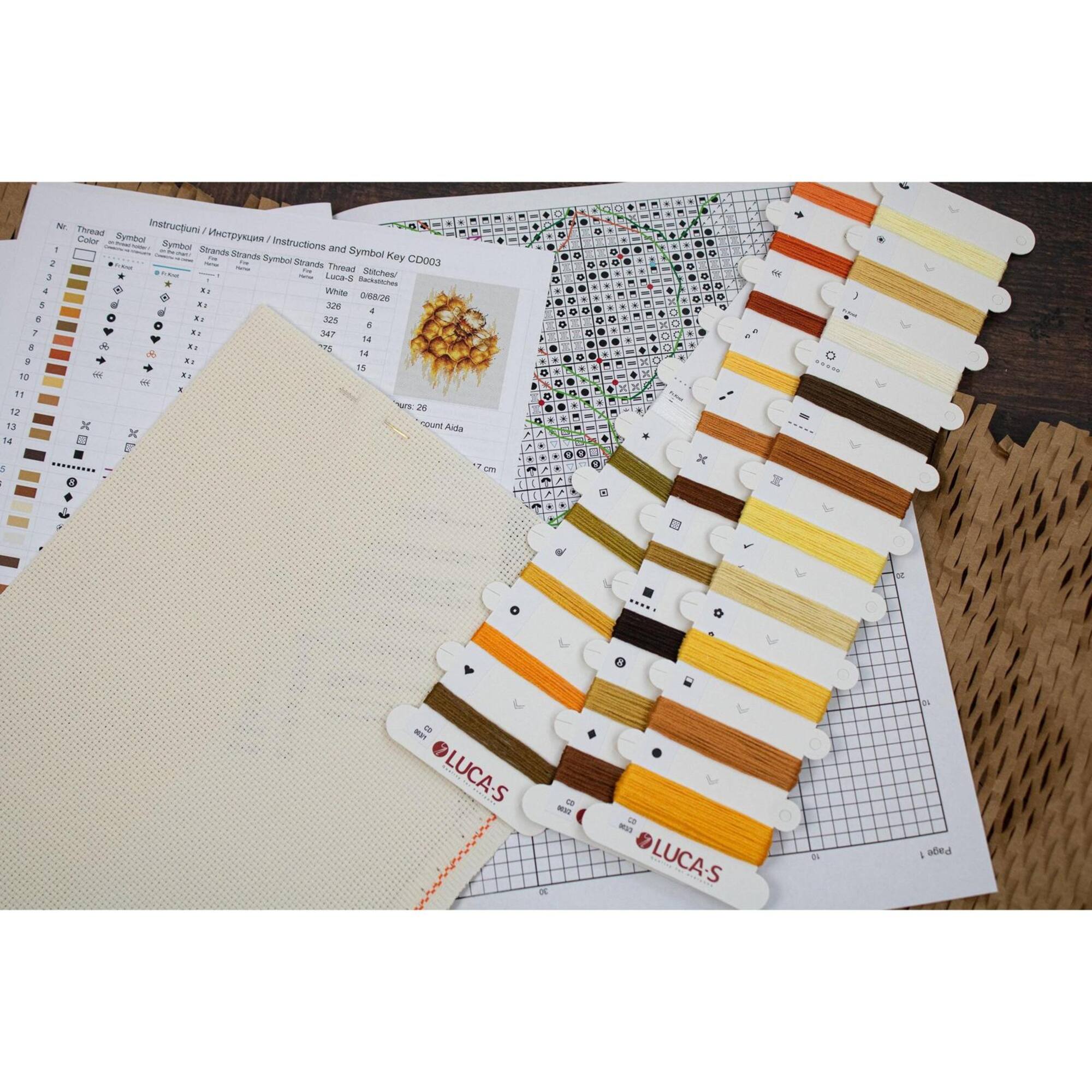 Luca-S Fragrant and Fluffy Counted Cross-Stitch Kit